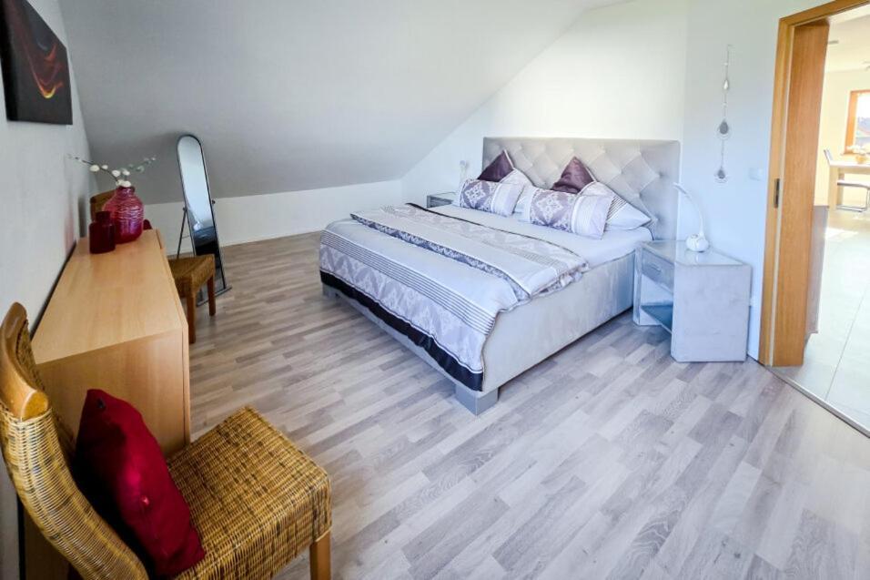 Premium Ferienwohnung Michelau Michelau in Oberfranken Exterior photo